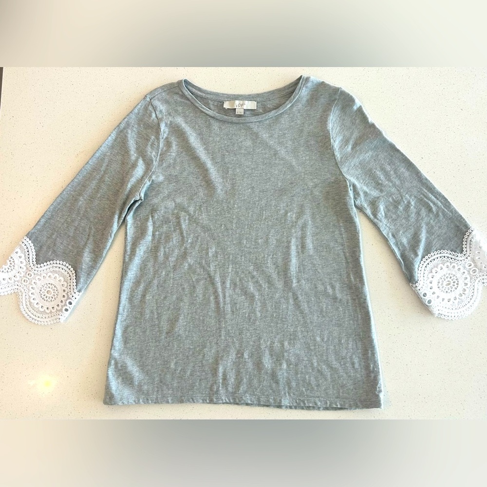 LOFT Heather Gray Casual Top
